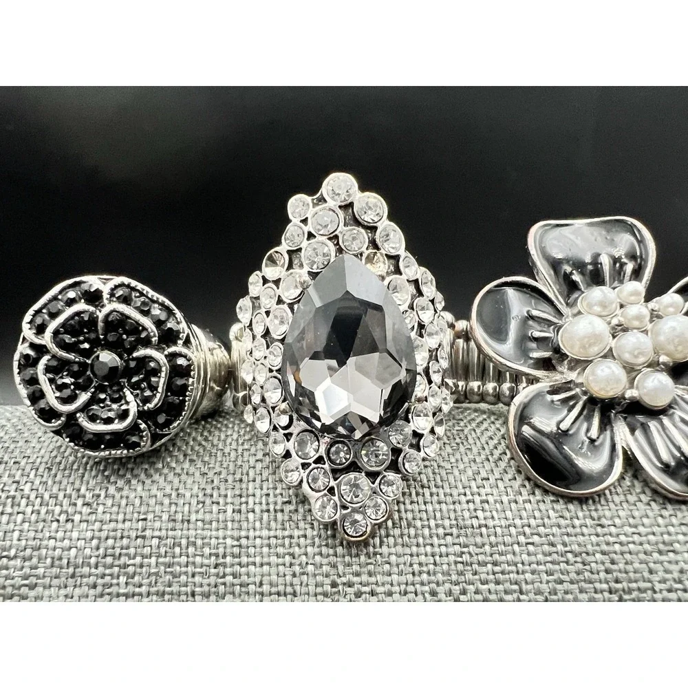 Silver Tone Stretch Ring Lot 5pc Floral Rhinestone Pearl Size 6-9 Goth